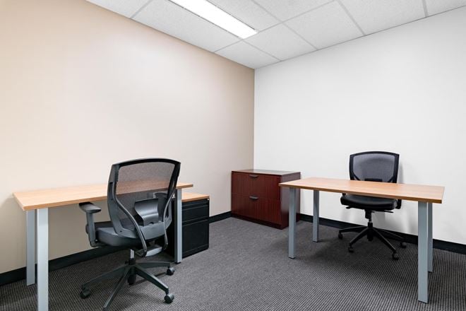 Regus - Vancouver - Robson Square
