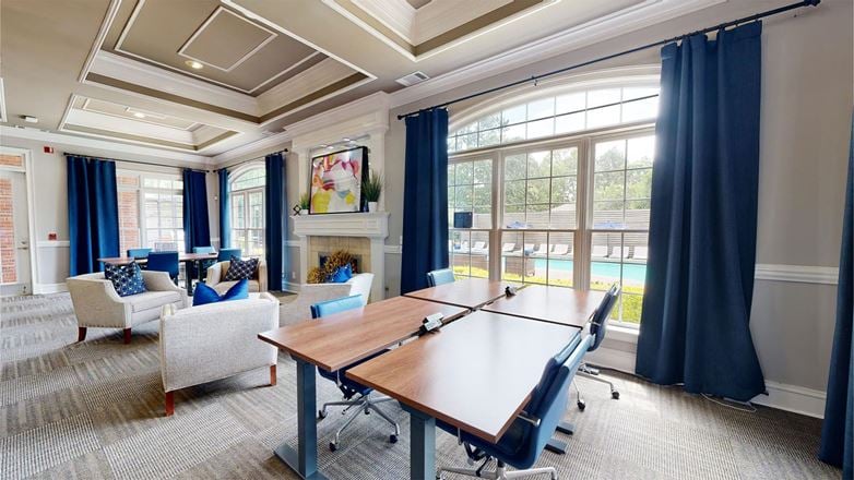 Apt CoWork - at Retreat Peachtree City