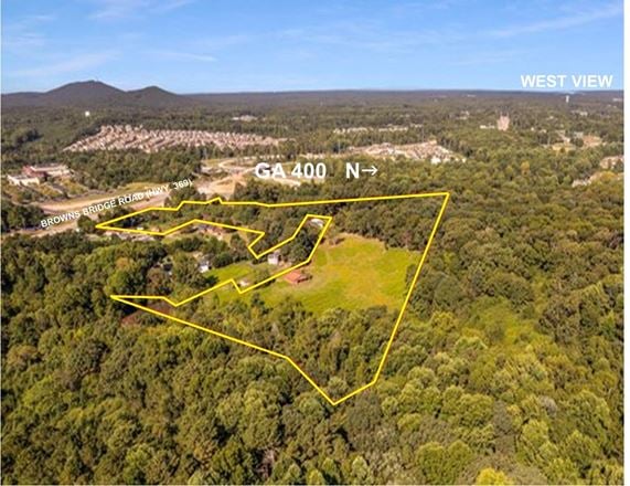 29.5 Acres - Prime Location