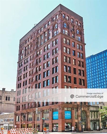 Commercial space for Rent at 229 East Wisconsin Avenue in Milwaukee
