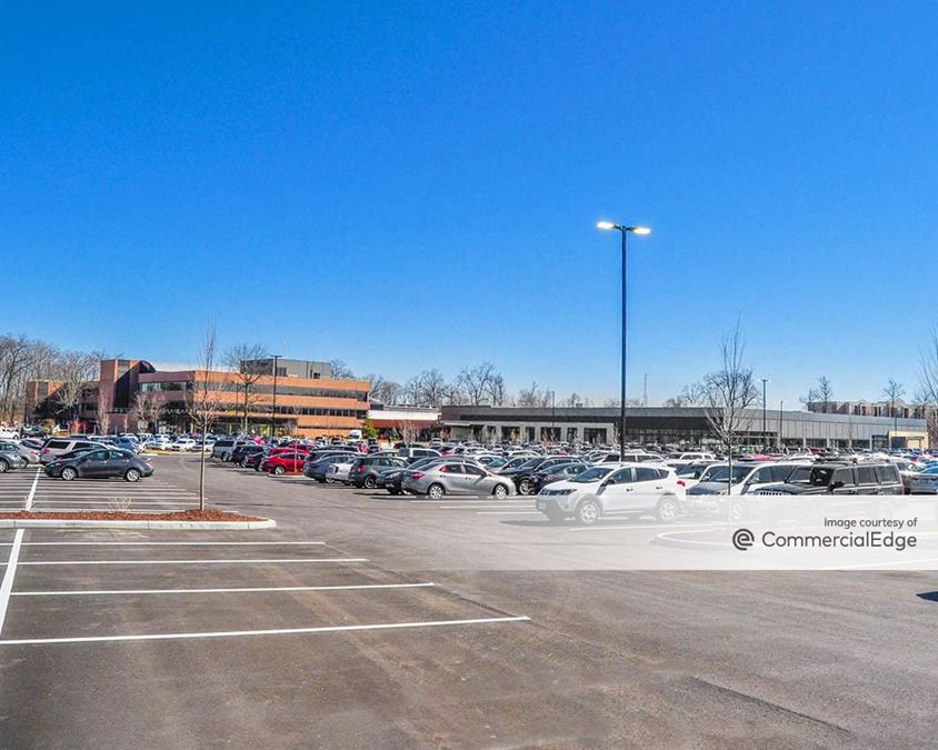 11511-reed-hartman-hwy-cincinnati-oh-45241-commercialcafe