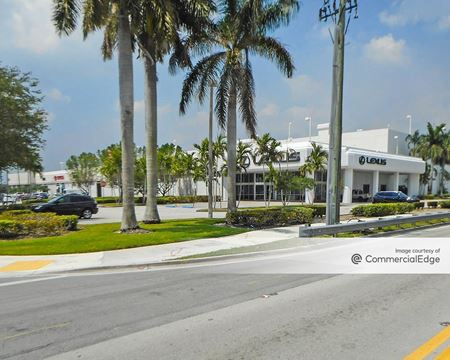 Photo of commercial space at 13800 SW 136th Street in Miami