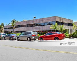 La Jolla Medical & Surgical Center