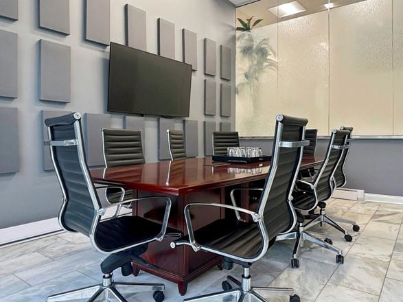 Regus - Chicago - N Green St