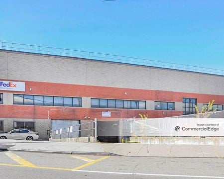 Industrial space for Rent at 58-95 Maurice Avenue in Maspeth