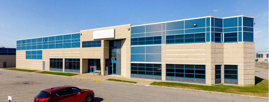 4075 Industriel Blvd. 4075 Industriel Blvd.