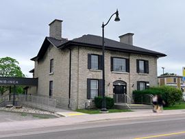 826 Princess Street