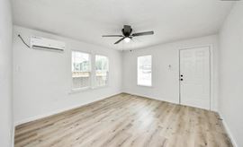 7301 Sherman St, Houston 77011