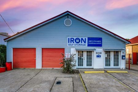 Photo of commercial space at 906 REPPERT ST in BACLIFF
