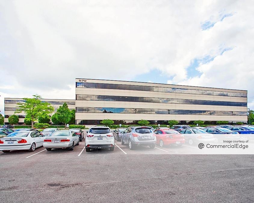 Deerbrook Corporate Center