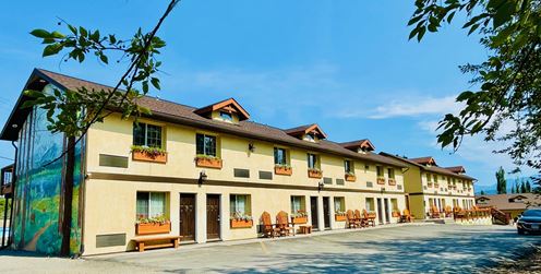 Elizabeth Lake Lodge