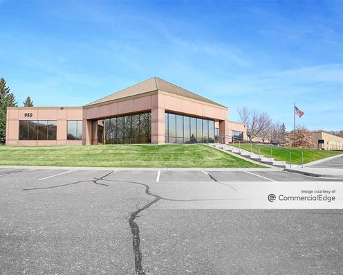 Lake Drive Business Center