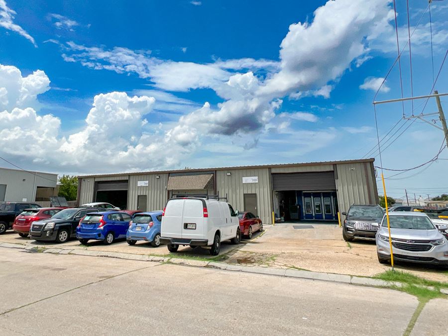 Multi-Tenant Warehouse in Kenner