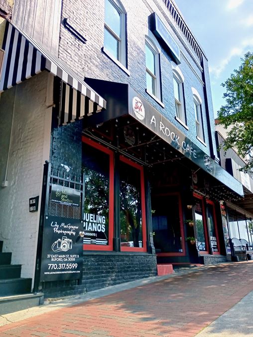 37 E Main Street NE