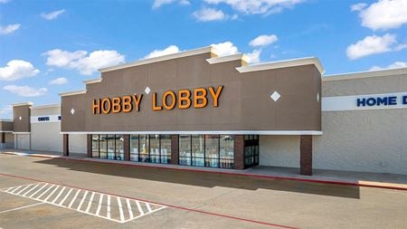 Retail space for Rent at 6802 Slide Rd in Lubbock