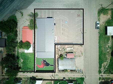 Photo of commercial space at 609 Avenue H in Shallowater