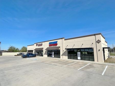 Photo of commercial space at 605 N.W. 27th Street in Moore