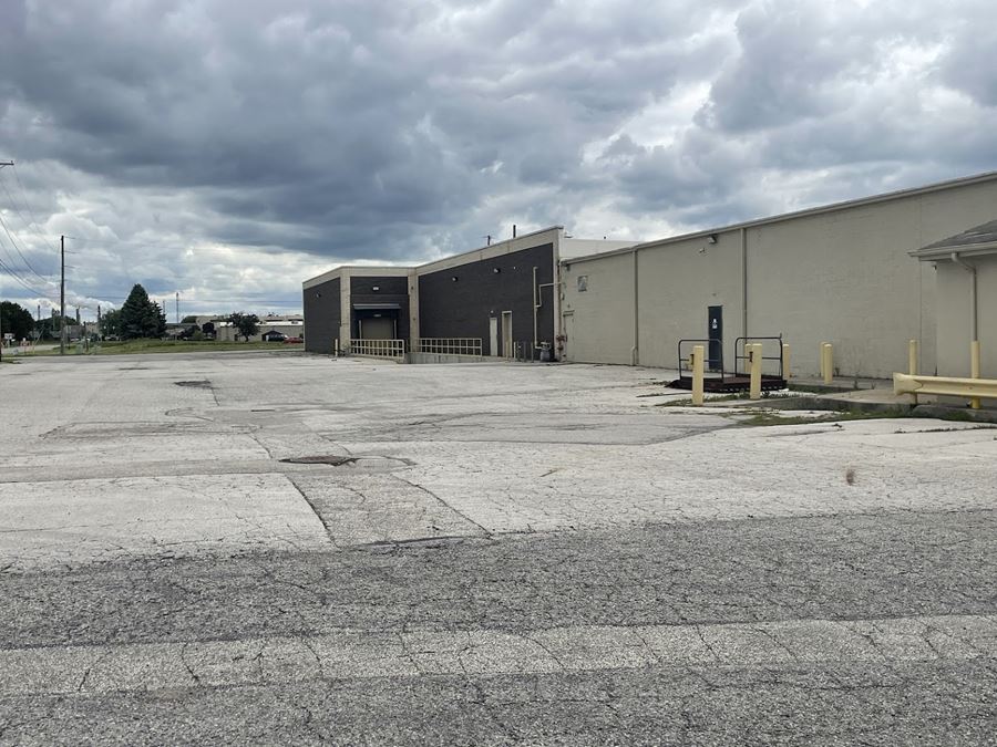 Former Big Lots
