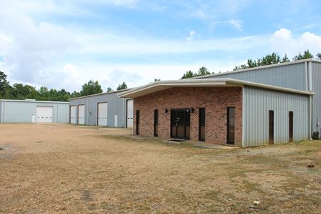 Commercial space for Rent at 1590 Old Whitfield Road in Pearl