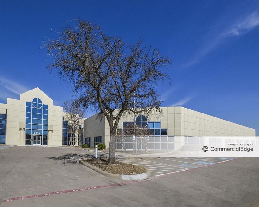 Westridge Center 2000 Westridge Drive, Irving, TX Office Space