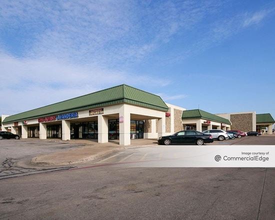 Oates Park Shopping Center