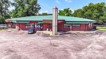 Photo of commercial space at 1935 N. Water St. in Decatur