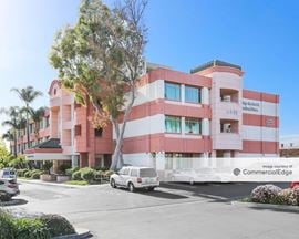 Northridge Medical & Professional Plaza