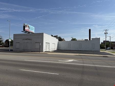 Industrial space for Rent at 1502 Monroe Street in Toledo
