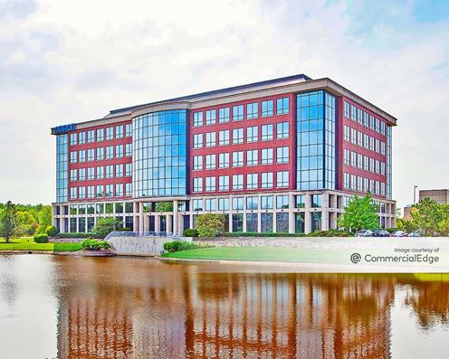 Greenspoint Office Park - Greenspoint III