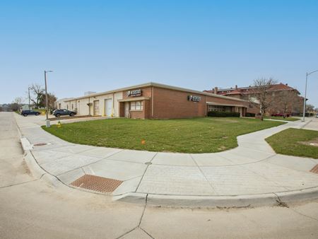 Photo of commercial space at 2002 N 16th St in Omaha