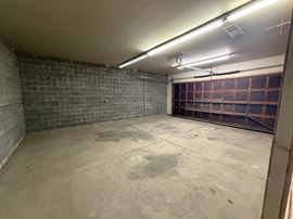4656 Executive Dr, Suite - Garage/Office 