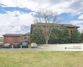 Newtown Square Corporate Campus - 335 Bishop Hollow Road
