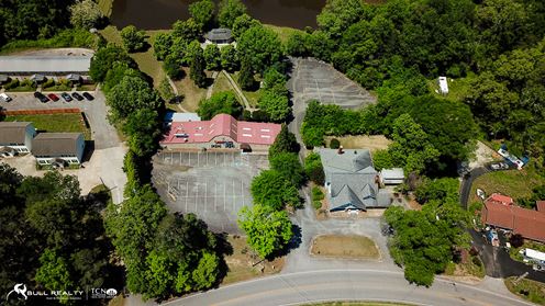 Former Wedding / Event Venue With All FF&E | ±3,782 SF | Dawsonville, GA