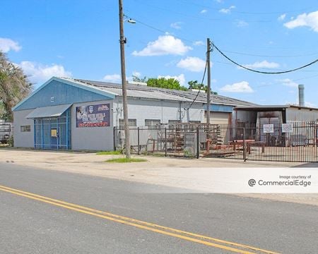Photo of commercial space at 435 Industrial Blvd in Austin