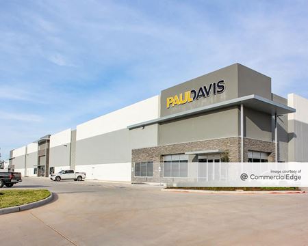 Industrial space for Rent at 18860 Eastex Fwy in Humble