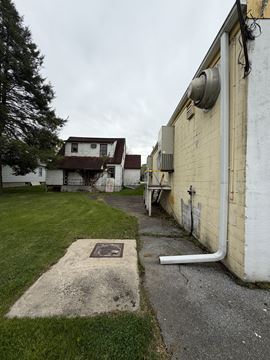 2857 Lincoln Highway
