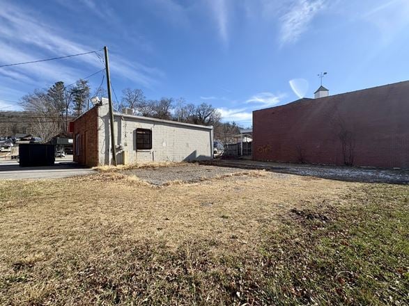 Office or Retail Opportunity