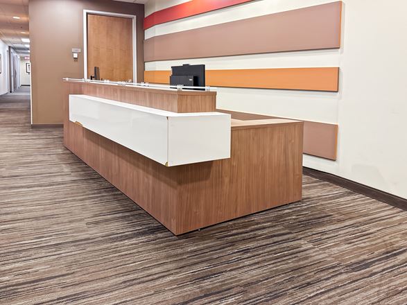 Regus - Calgary - Crowfoot Centre