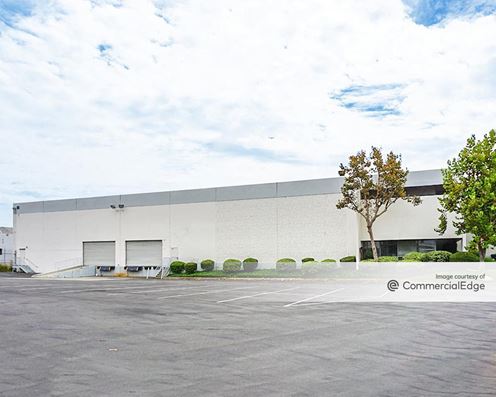 6550 E. Washington Blvd.