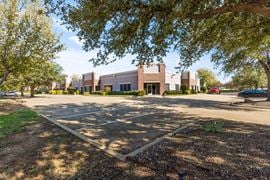545 S Nolen Dr