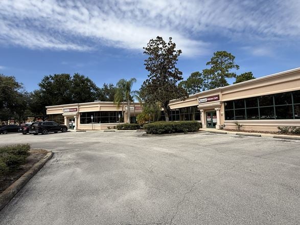 4,354 SF Medical Office For Sublease