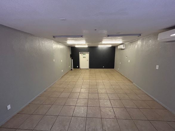 503 S Country Club Dr