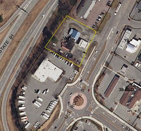 retail lot @ I-89 & I-91