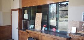 Retail Strip Center For Sale or Lease | Lansing, MI