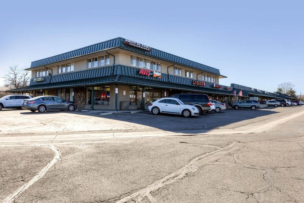 Hillcrest plaza