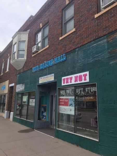 Commercial space for Sale at 208 S. Minnesota Avenue in Saint Peter