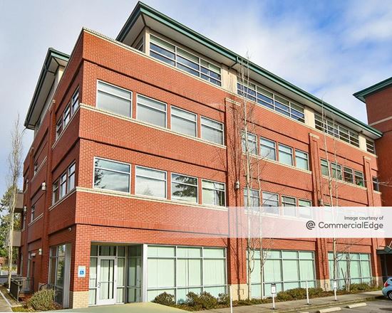 6th & Woodland Building