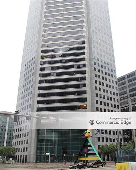 Office space for Rent at 600 Travis St in Houston