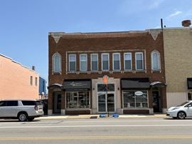 113 E Washington St # 115