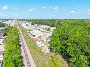 8% Cap 5 Year Sale-Leaseback with Yard